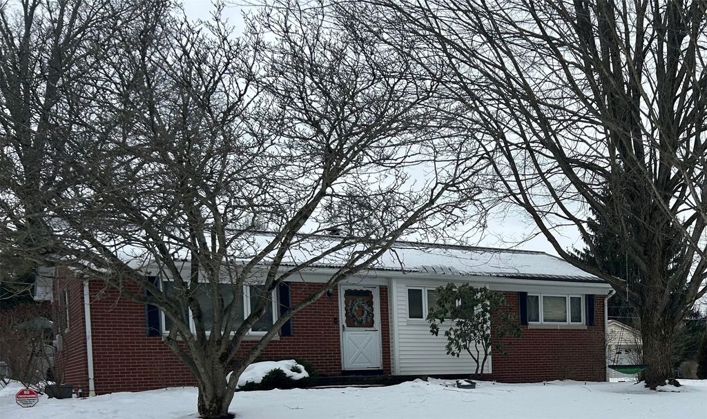 1131 BELMONT Drive, Meadville, PA 16335