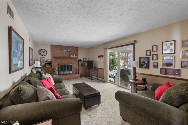 295 High Point Drive, Wadsworth, OH 44281