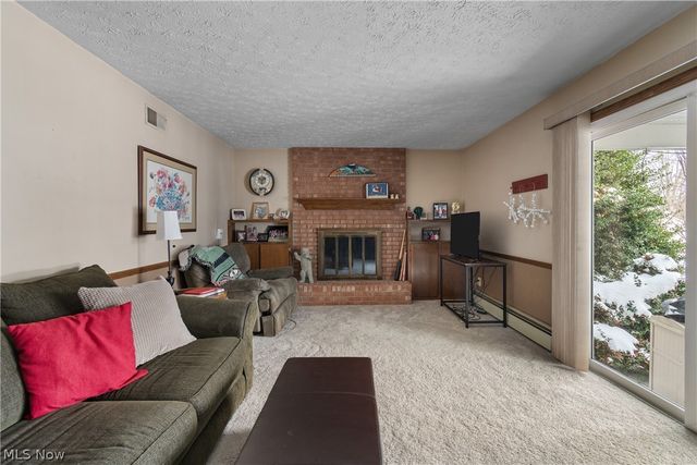 295 High Point Drive, Wadsworth, OH 44281