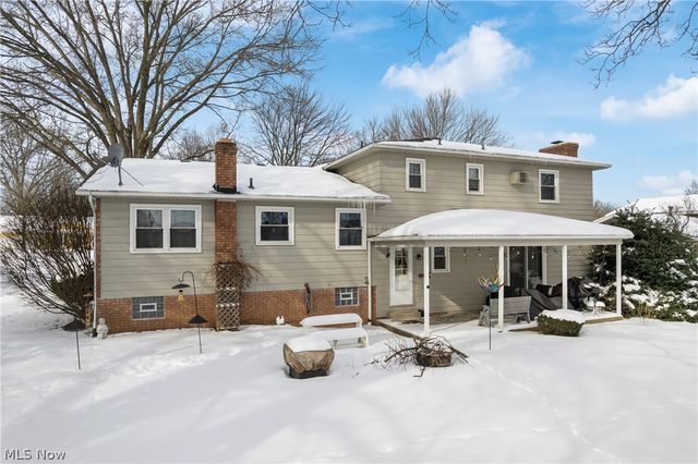 295 High Point Drive, Wadsworth, OH 44281