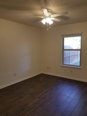 7507 April, North Richland Hills, TX 76182