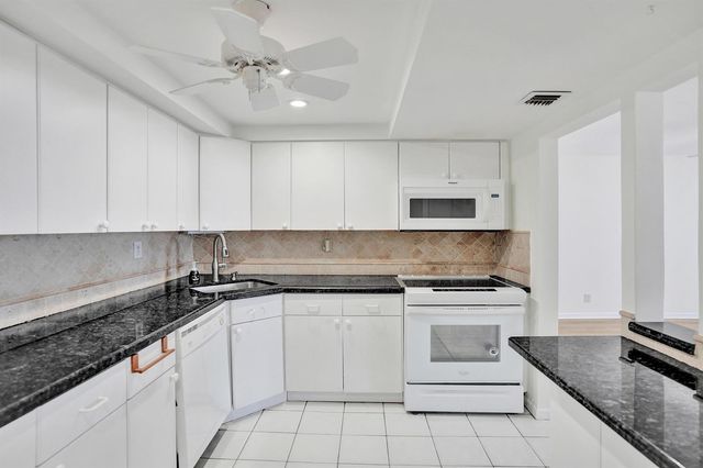 1400 S Ocean Drive 1002, Hollywood, FL 33019