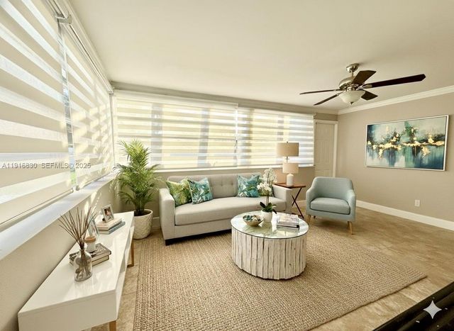 216 SE 5th St, Dania Beach, FL 33004