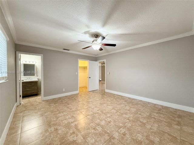 216 SE 5th St, Dania Beach, FL 33004