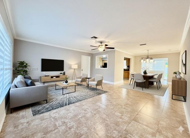 216 SE 5th St, Dania Beach, FL 33004