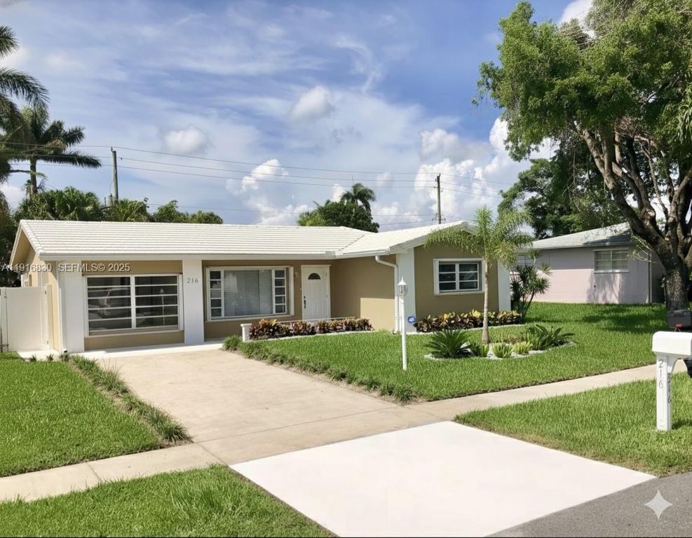 216 SE 5th St, Dania Beach, FL 33004