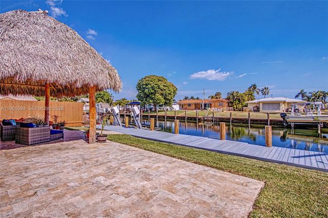 922 Nautilus Isle, Dania Beach, FL 33004