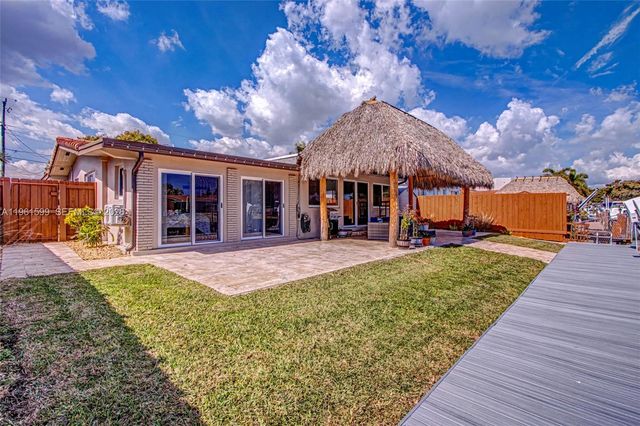 922 Nautilus Isle, Dania Beach, FL 33004