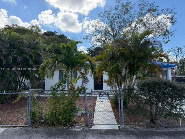 2530 NW 14th Ct, Fort Lauderdale, FL 33311