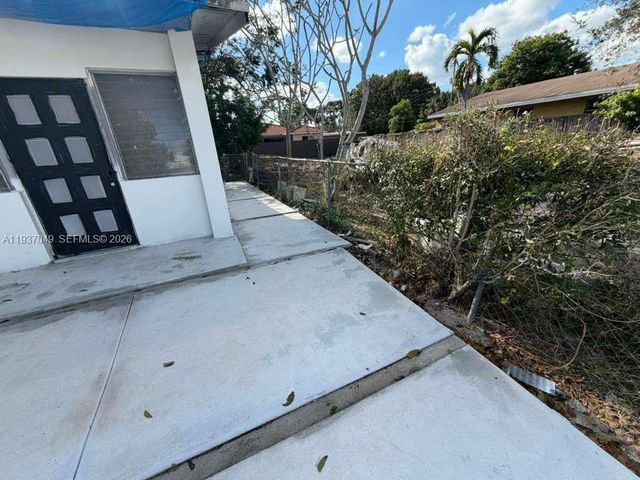 2530 NW 14th Ct, Fort Lauderdale, FL 33311