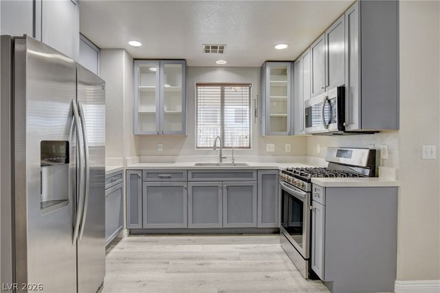 4216 Sky Sands Street, Las Vegas, NV 89147