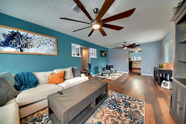 3904 Dragoo Park Dr, Modesto, CA 95356