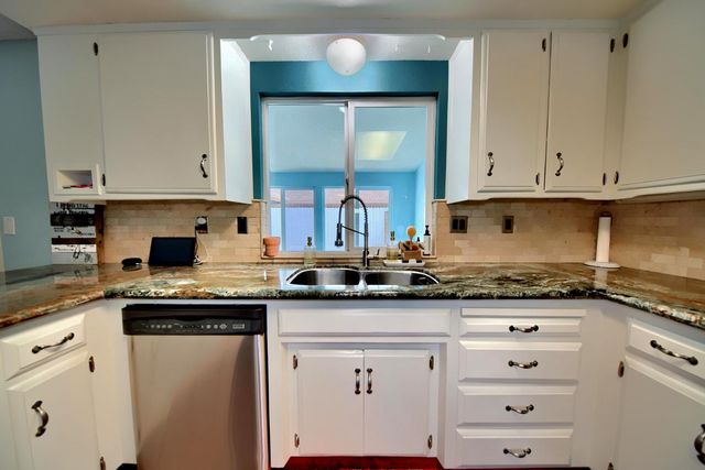 3904 Dragoo Park Dr, Modesto, CA 95356