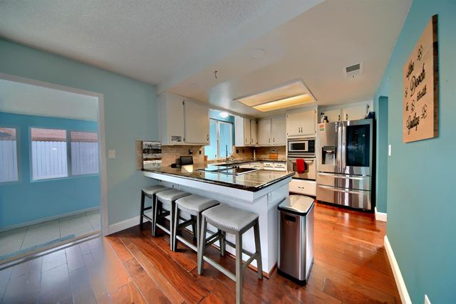 3904 Dragoo Park Dr, Modesto, CA 95356