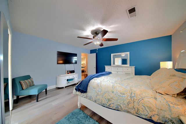 3904 Dragoo Park Dr, Modesto, CA 95356