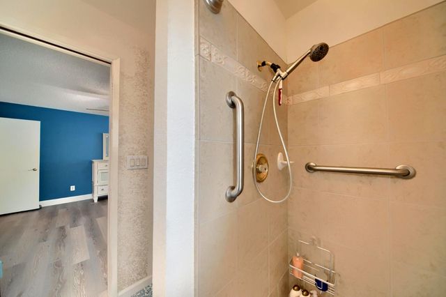 3904 Dragoo Park Dr, Modesto, CA 95356