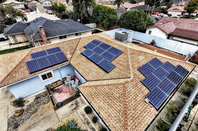 3904 Dragoo Park Dr, Modesto, CA 95356