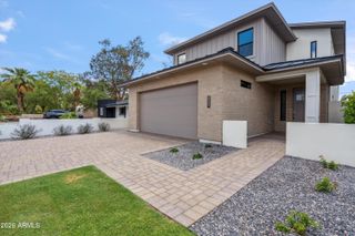 5537 E EARLL Drive, Phoenix, AZ 85018