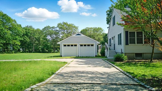 3 Alabama Avenue, Port Jefferson Station, NY 11776