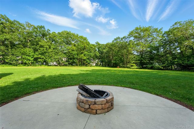 3 Alabama Avenue, Port Jefferson Station, NY 11776