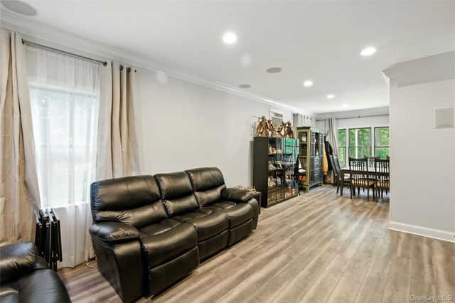 3 Alabama Avenue, Port Jefferson Station, NY 11776