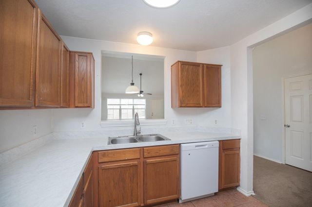 10447 Sugar Sands Court, Sugar Land, TX 77498