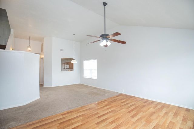 10447 Sugar Sands Court, Sugar Land, TX 77498