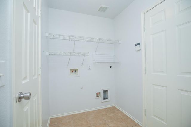 10447 Sugar Sands Court, Sugar Land, TX 77498