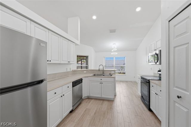 1309 SW 29th ST, Cape Coral, FL 33914