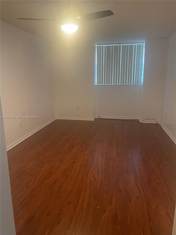 10525 SW 112th Ave 315, Miami, FL 33176