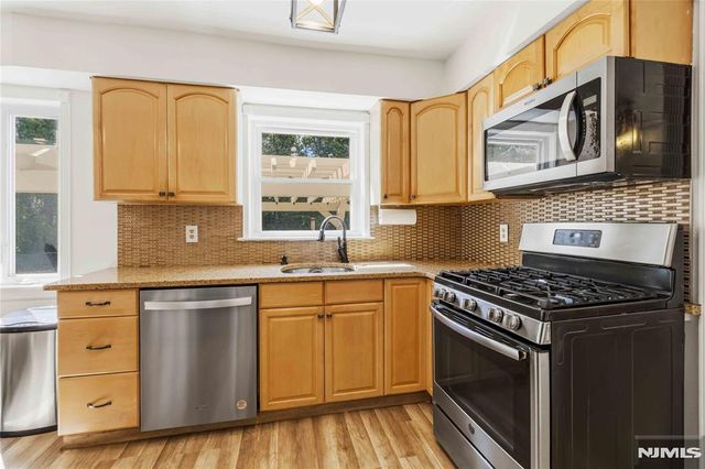 37 Rolling Ridge Road, West Milford, NJ 07480