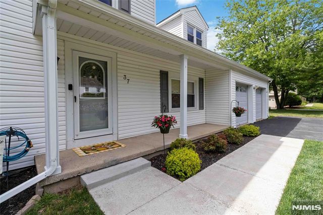 37 Rolling Ridge Road, West Milford, NJ 07480