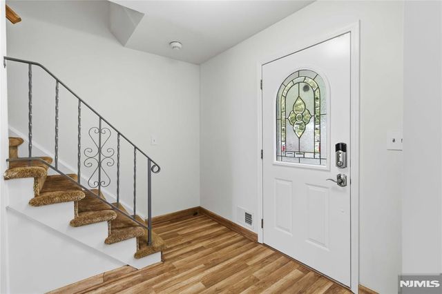 37 Rolling Ridge Road, West Milford, NJ 07480