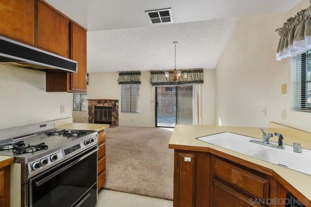 1402 Hancock, San Jacinto, CA 92583