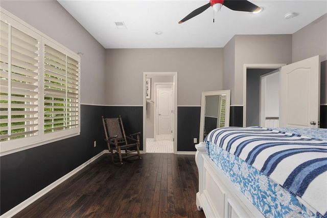 8611 S Stillhouse Road, Oak Grove, MO 64075