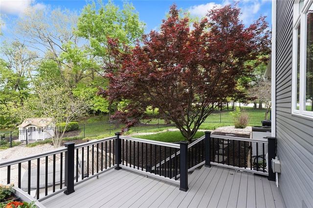 8611 S Stillhouse Road, Oak Grove, MO 64075