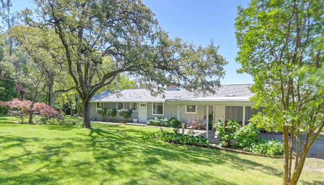 3735 Bell Rd, Auburn, CA 95603