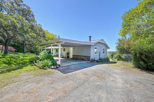 3735 Bell Rd, Auburn, CA 95603
