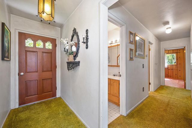 3735 Bell Rd, Auburn, CA 95603