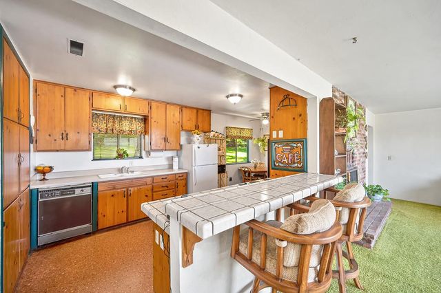 3735 Bell Rd, Auburn, CA 95603
