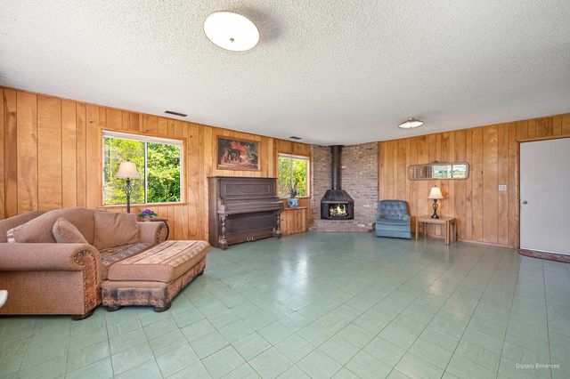 3735 Bell Rd, Auburn, CA 95603