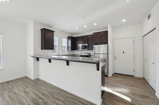 720 Shell Ave, Martinez, CA 94553