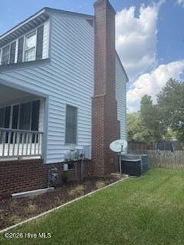 2906 Brentwood Drive N, Wilson, NC 27896