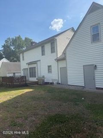 2906 Brentwood Drive N, Wilson, NC 27896