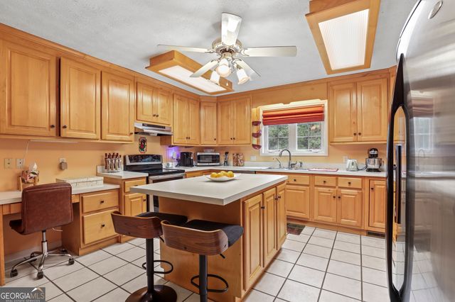 744 Cherokee Ridge Road, Canon, GA 30520