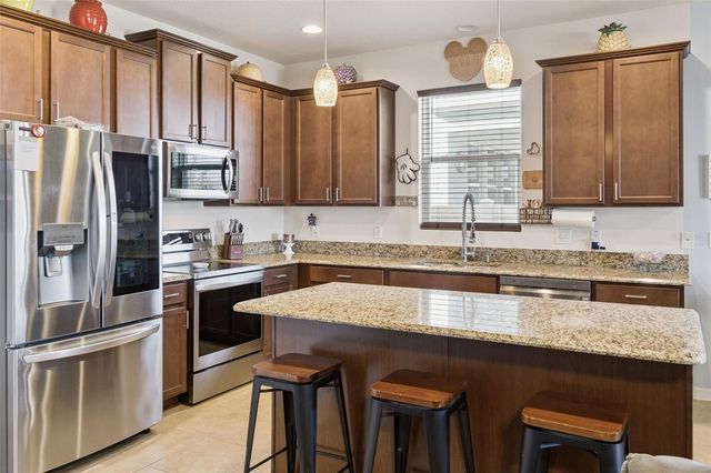 417 ROCK SPRINGS CIRCLE, Groveland, FL 34736