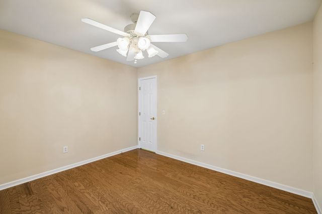 633 Forest Glen Cir, Murfreesboro, TN 37128