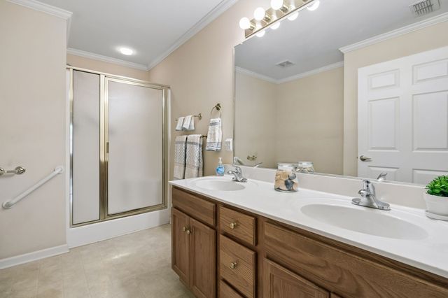 633 Forest Glen Cir, Murfreesboro, TN 37128