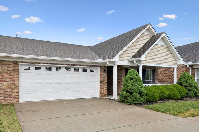 633 Forest Glen Cir, Murfreesboro, TN 37128