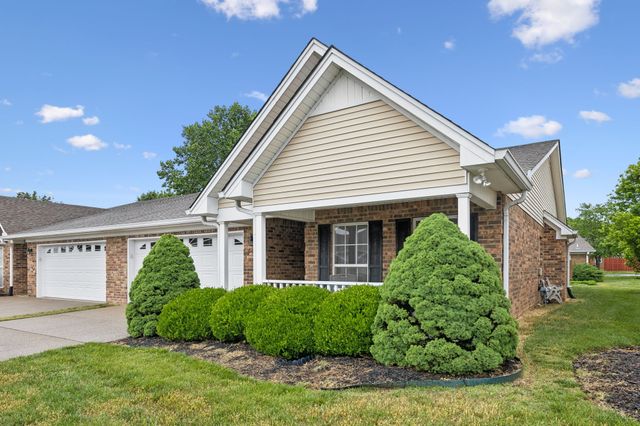 633 Forest Glen Cir, Murfreesboro, TN 37128
